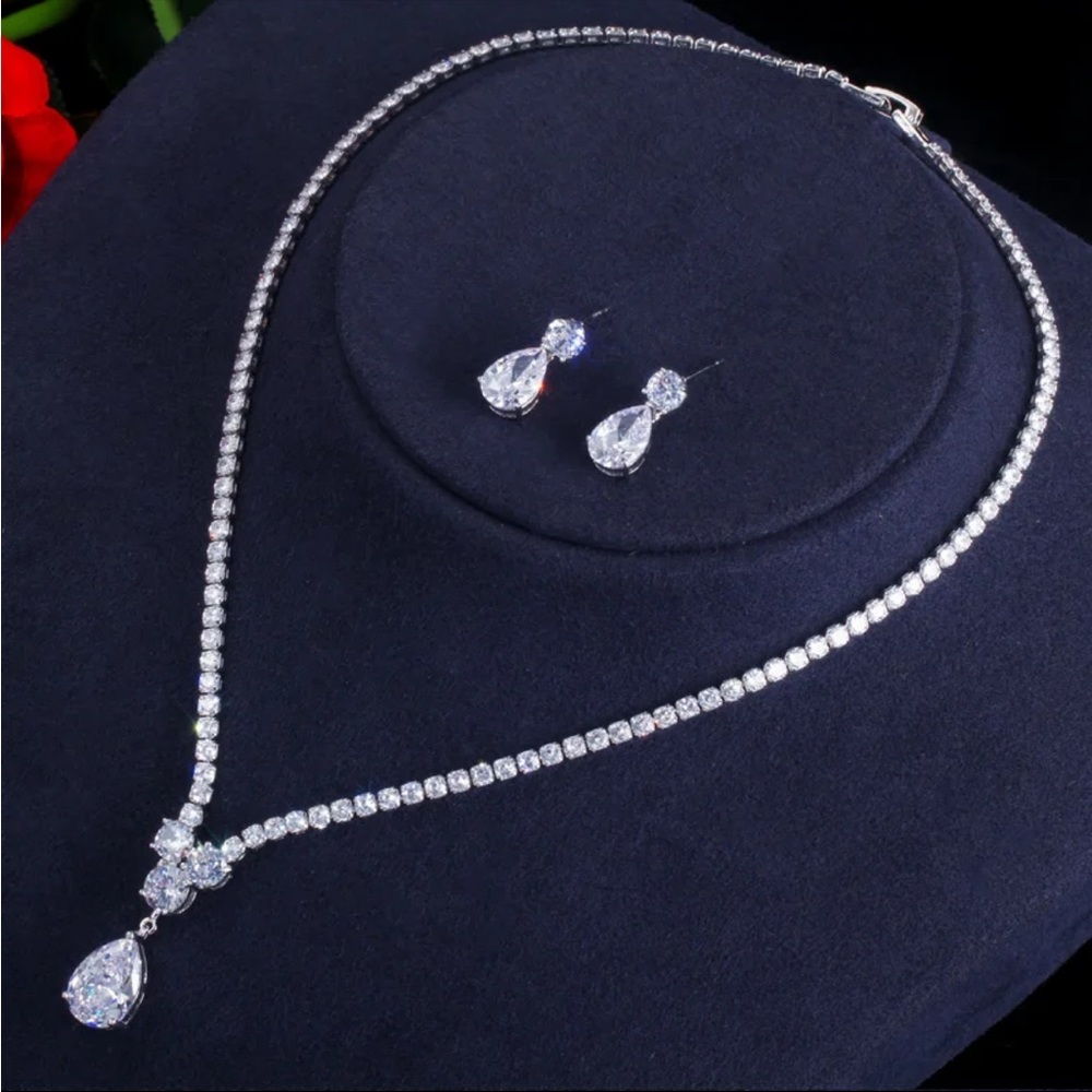Cubic Zirconia Water Drop Pendant Necklace and Earrings